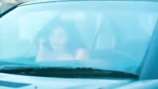إلهام شاهين وخيانة السائق - سكس مشاهير
